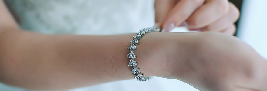 offrir un bracelet